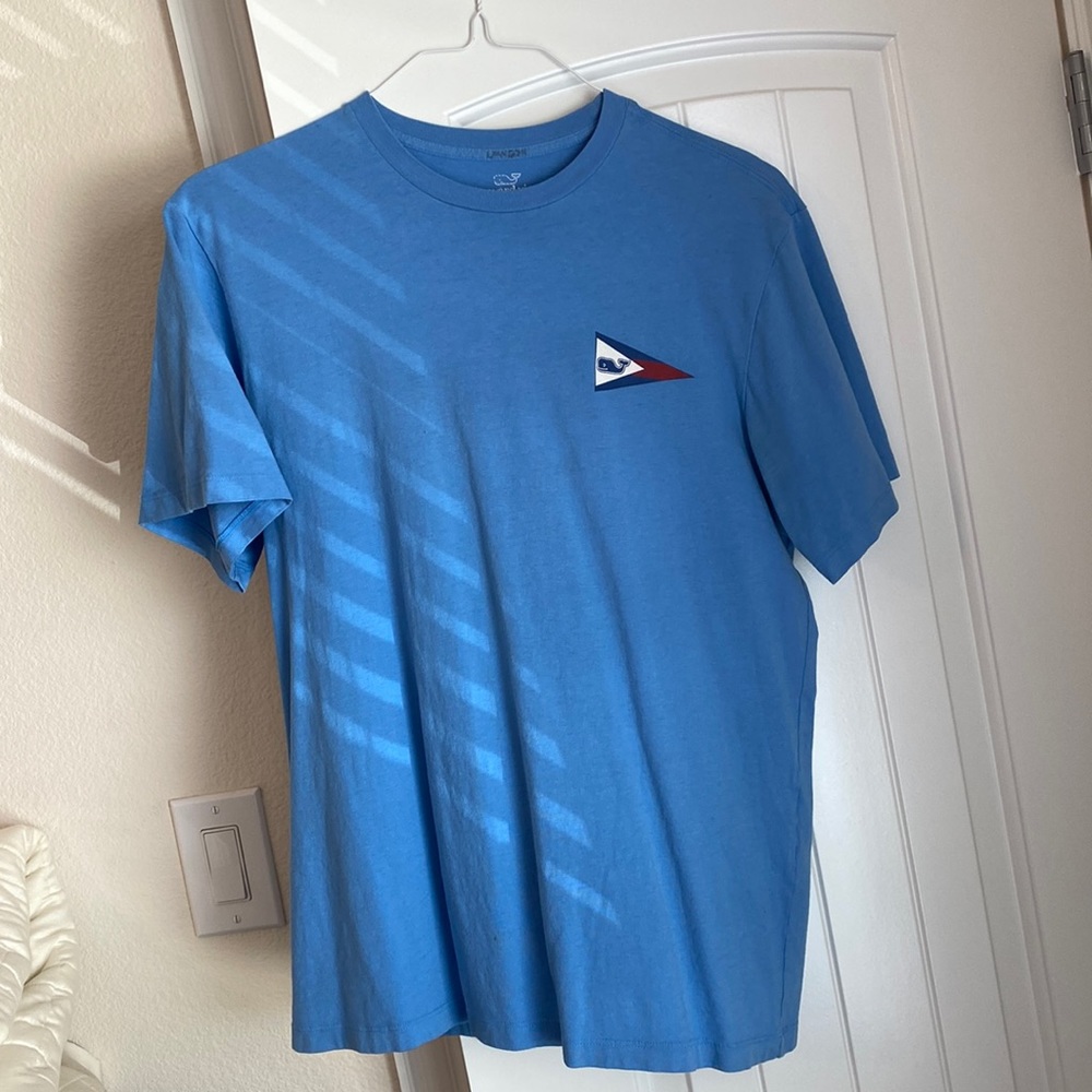 Men’s Vineyard Vines USA Pennant T-shirt (light blue) (small)